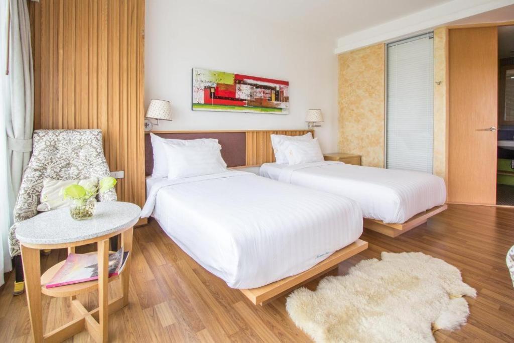 Mamaison Hotel Buriram Exteriör bild