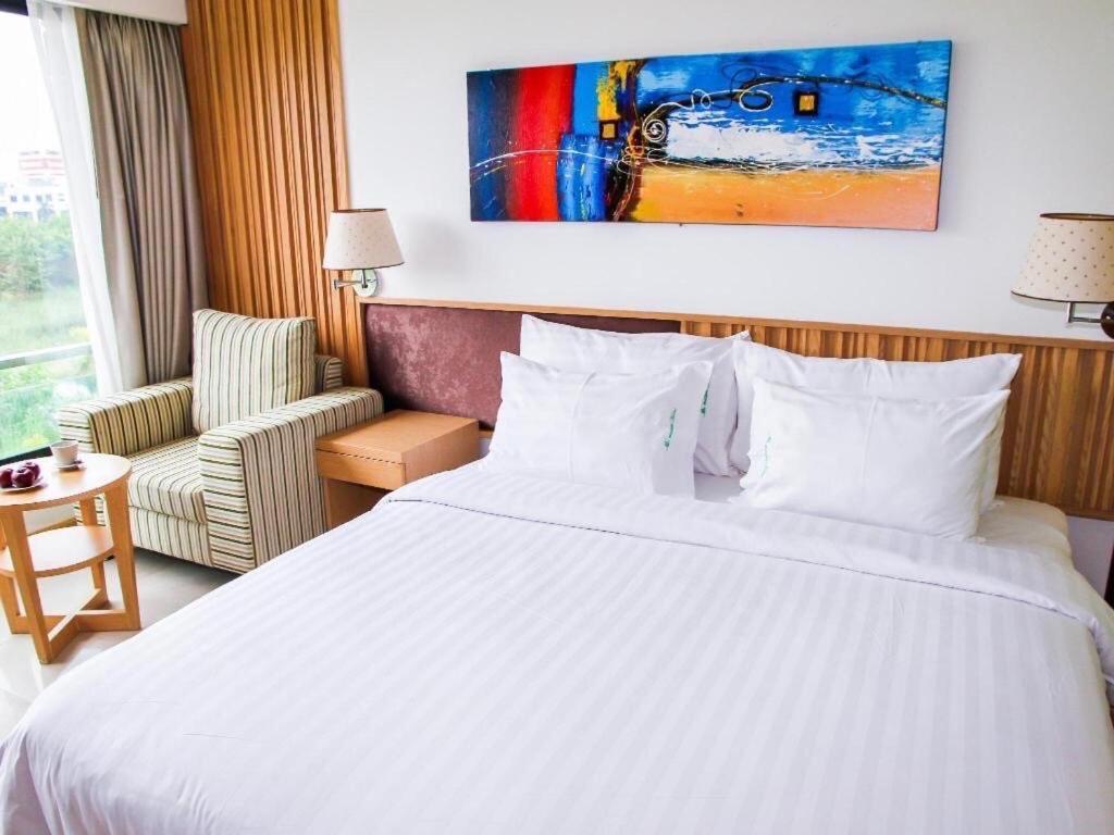 Mamaison Hotel Buriram Exteriör bild