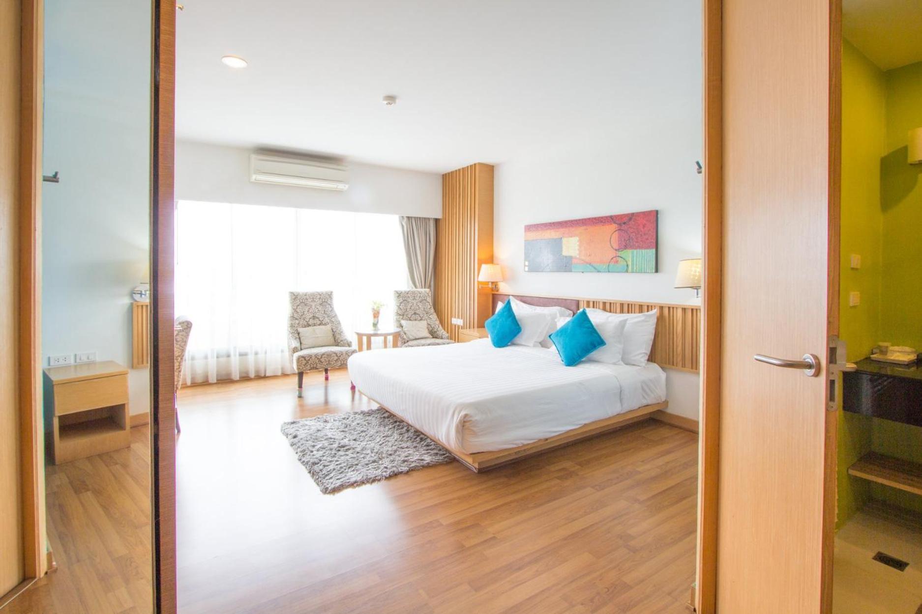 Mamaison Hotel Buriram Exteriör bild