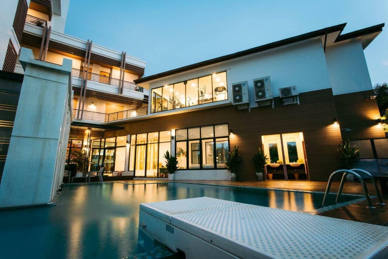 Mamaison Hotel Buriram Exteriör bild